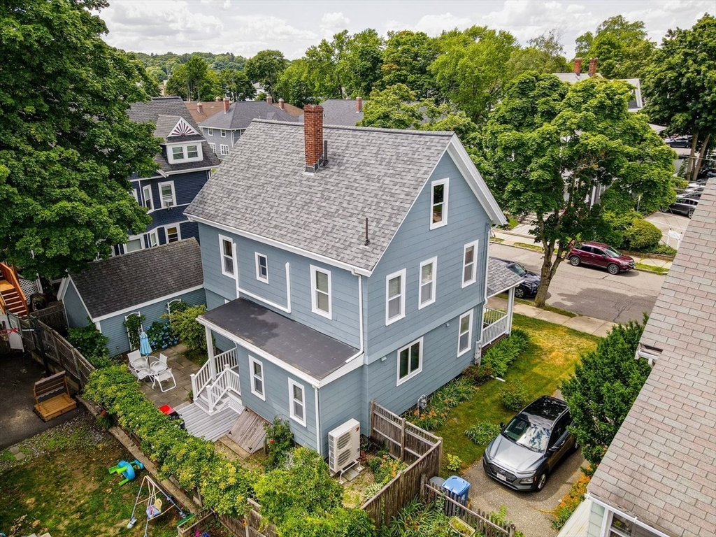 14 Richardson Ave Wakefield, MA 01880