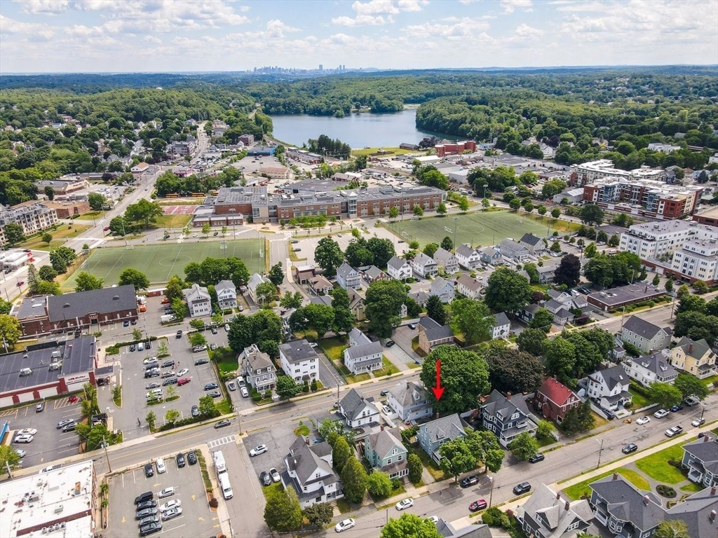 14 Richardson Ave Wakefield, MA 01880