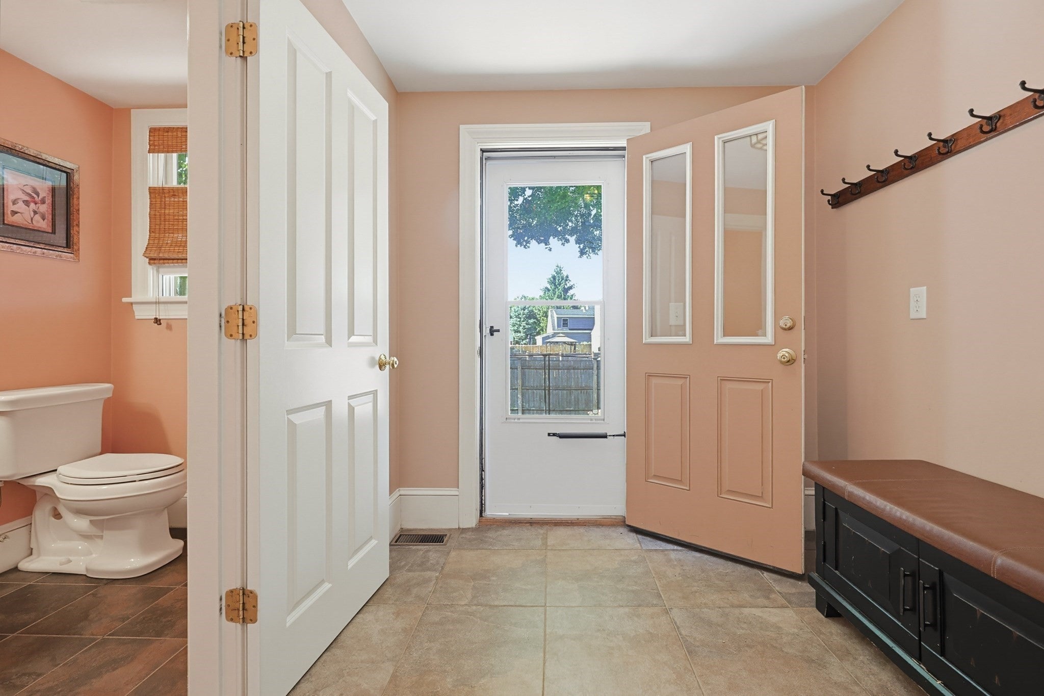 112 Greenwood Ave Wakefield, MA 01880