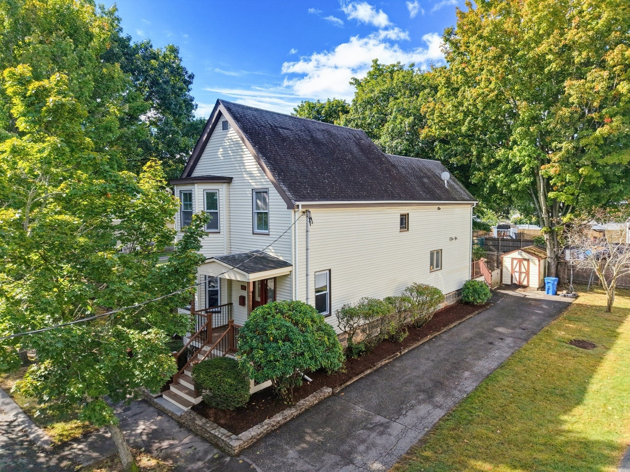 112 Greenwood Ave Wakefield, MA 01880