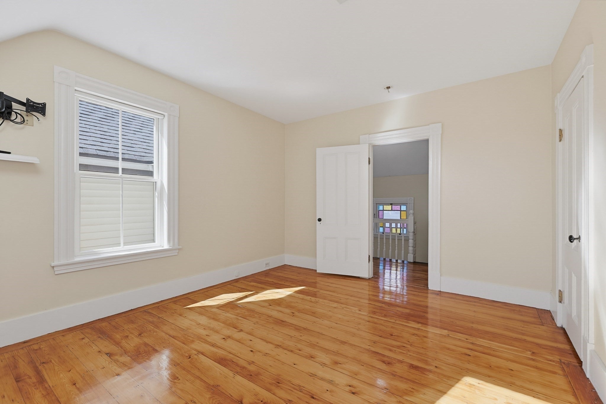 112 Greenwood Ave Wakefield, MA 01880