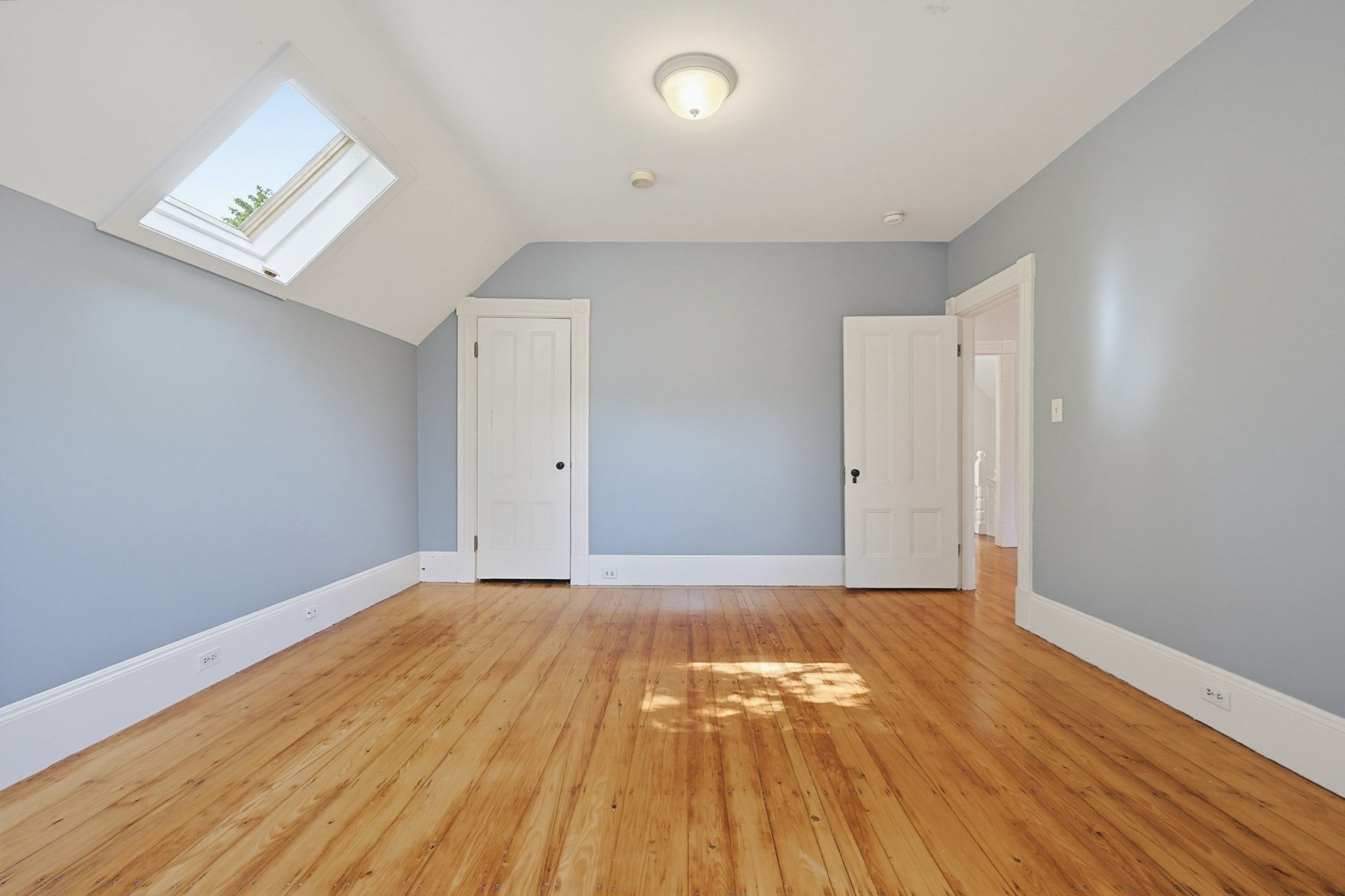 112 Greenwood Ave Wakefield, MA 01880