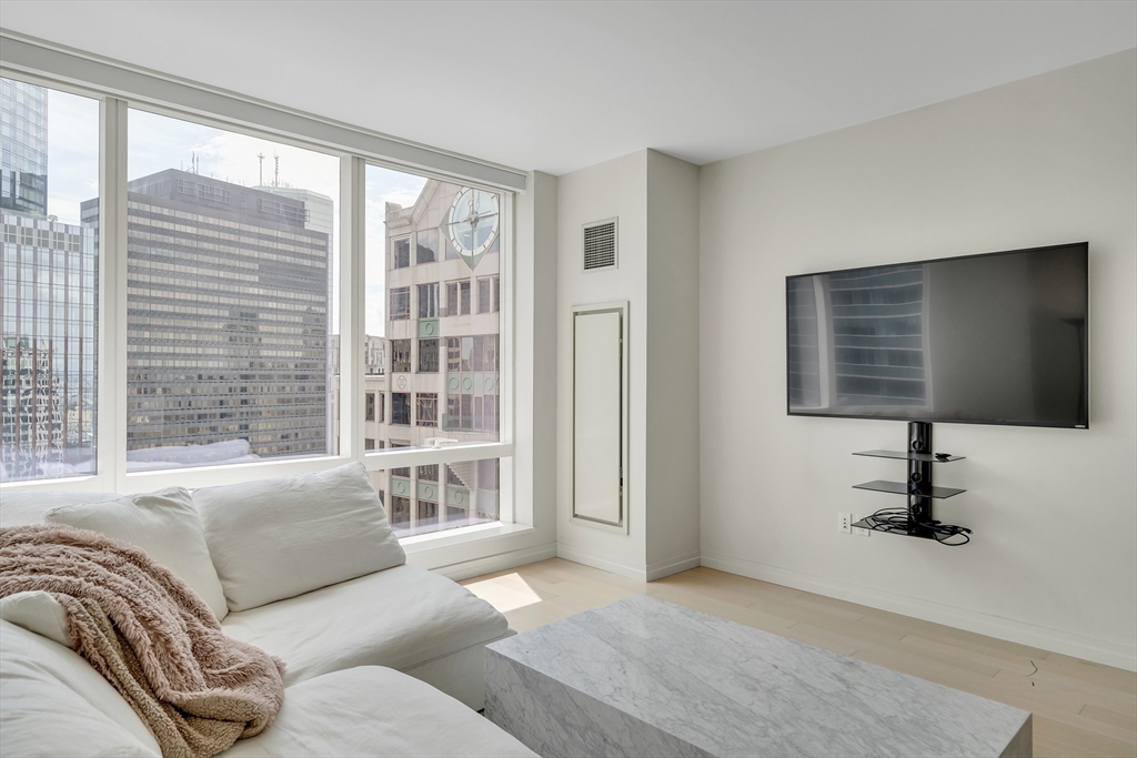 1 Franklin St #2409 Boston, MA 02110