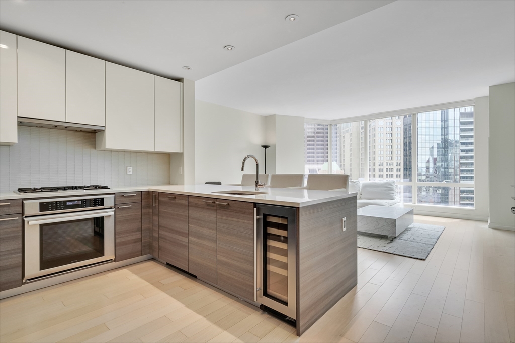 1 Franklin St #2409 Boston, MA 02110