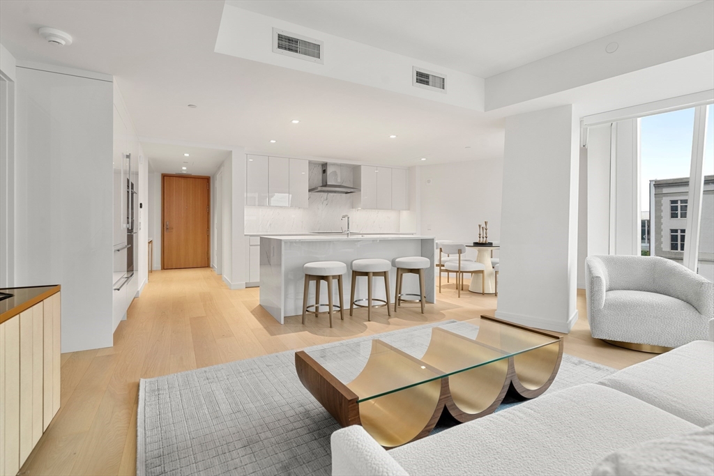 150 Seaport Blvd #5G Boston, MA 02210