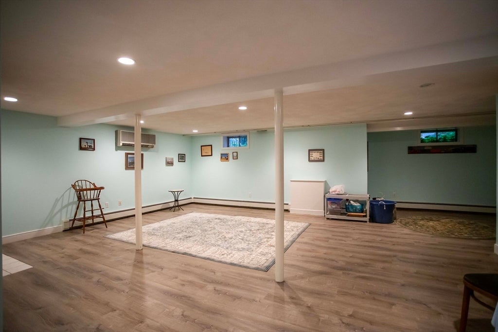 72 Eustis Ave Wakefield, MA 01880