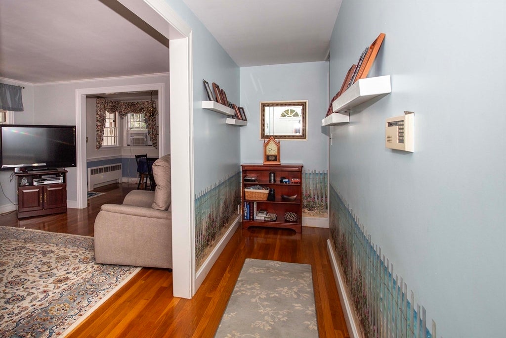 72 Eustis Ave Wakefield, MA 01880