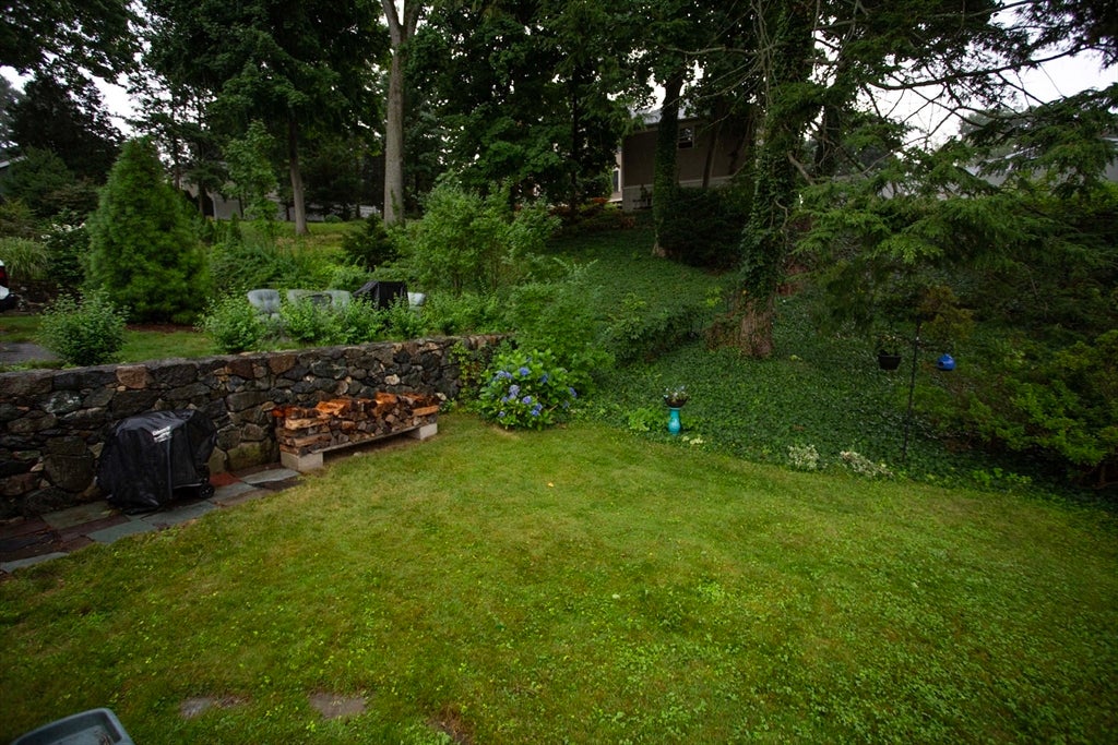 72 Eustis Ave Wakefield, MA 01880
