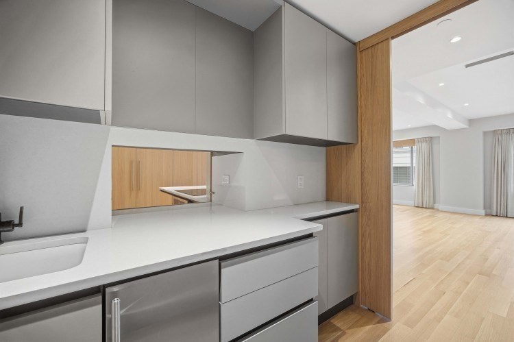 1 Huntington Ave #903 Boston, MA 02116