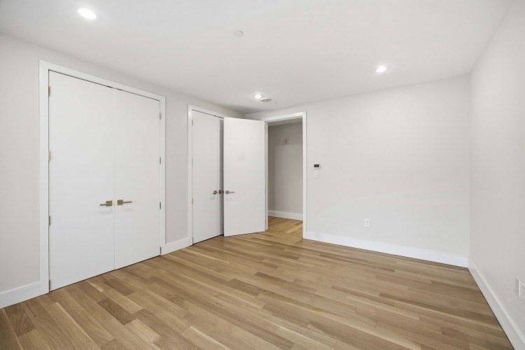 1 Huntington Ave #903 Boston, MA 02116