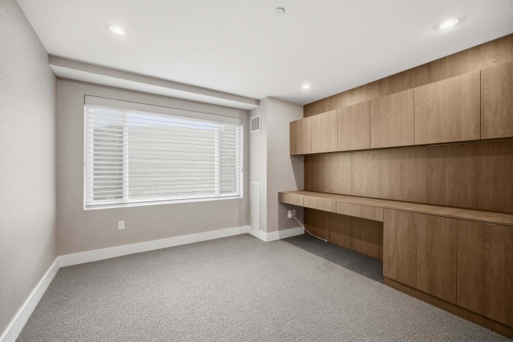 1 Huntington Ave #903 Boston, MA 02116