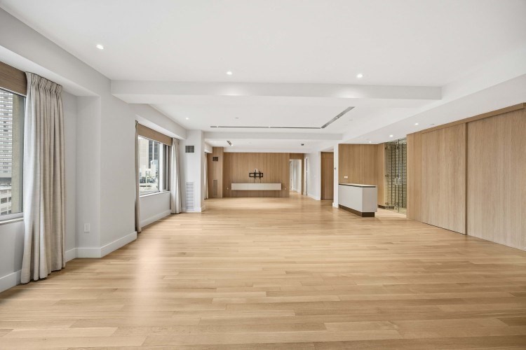 1 Huntington Ave #903 Boston, MA 02116