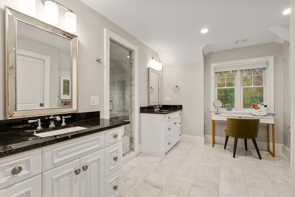 161 Farm St Dover, MA 02030