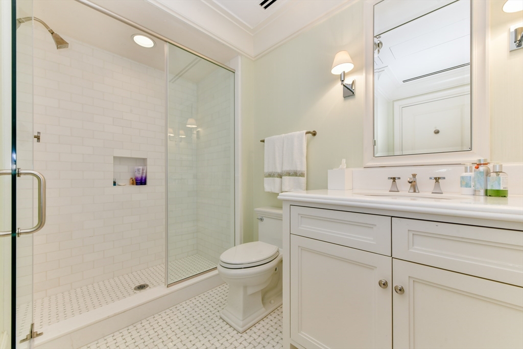 776 Boylston St #E9A Boston, MA 02199