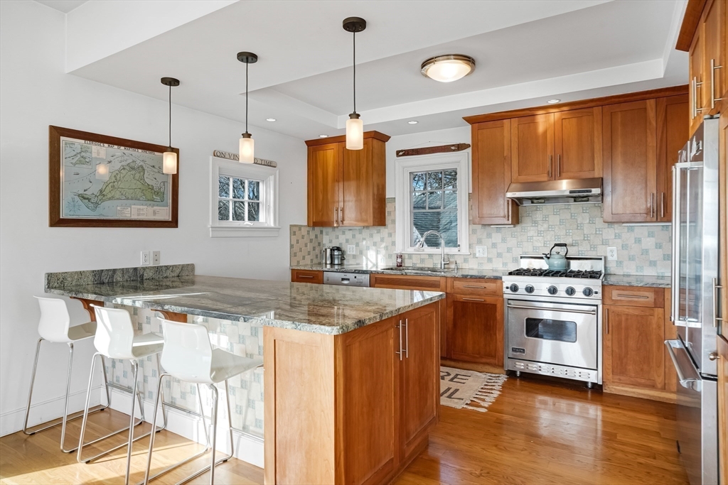 4 Nomans Watch Rd Aquinnah, MA 02535