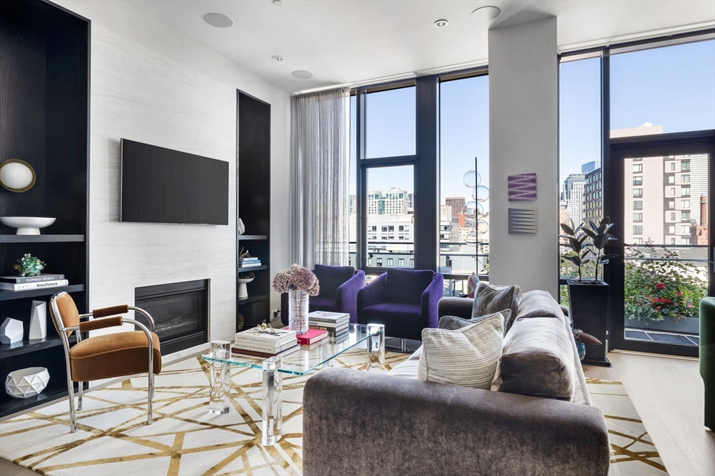 40 Traveler St #PH-10