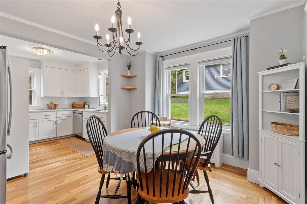 4 Western Ave Wakefield, MA 01880