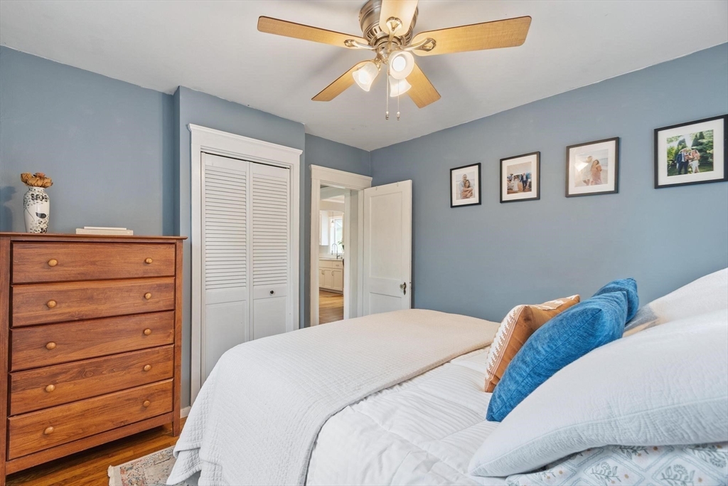 4 Western Ave Wakefield, MA 01880