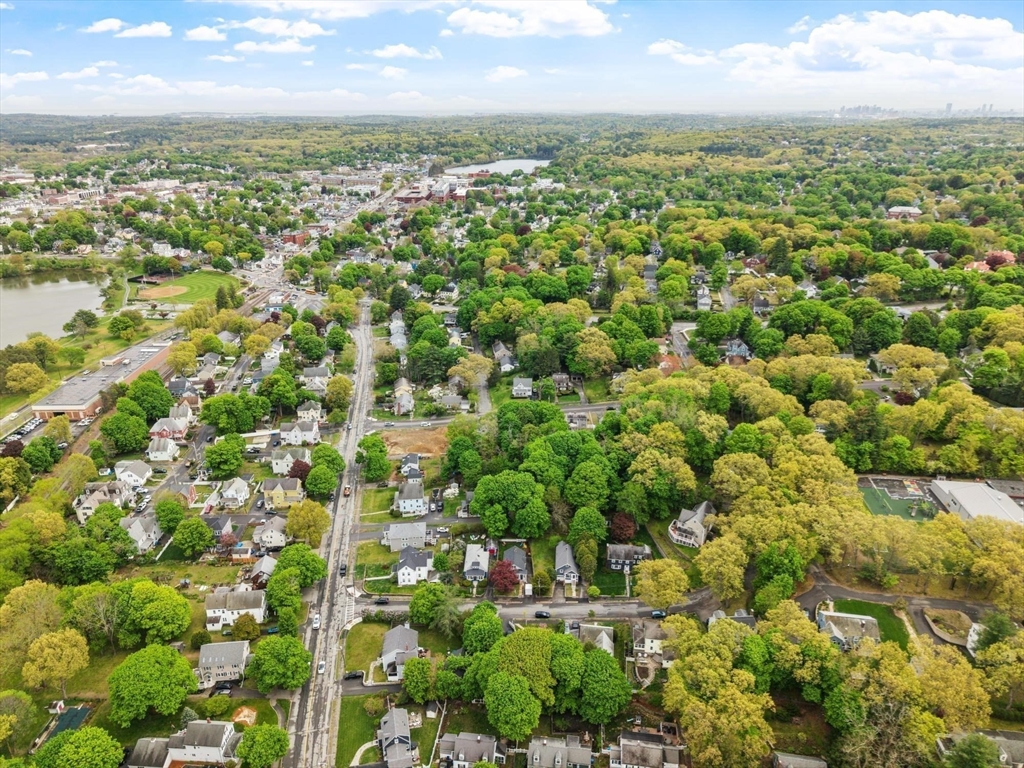 4 Western Ave Wakefield, MA 01880