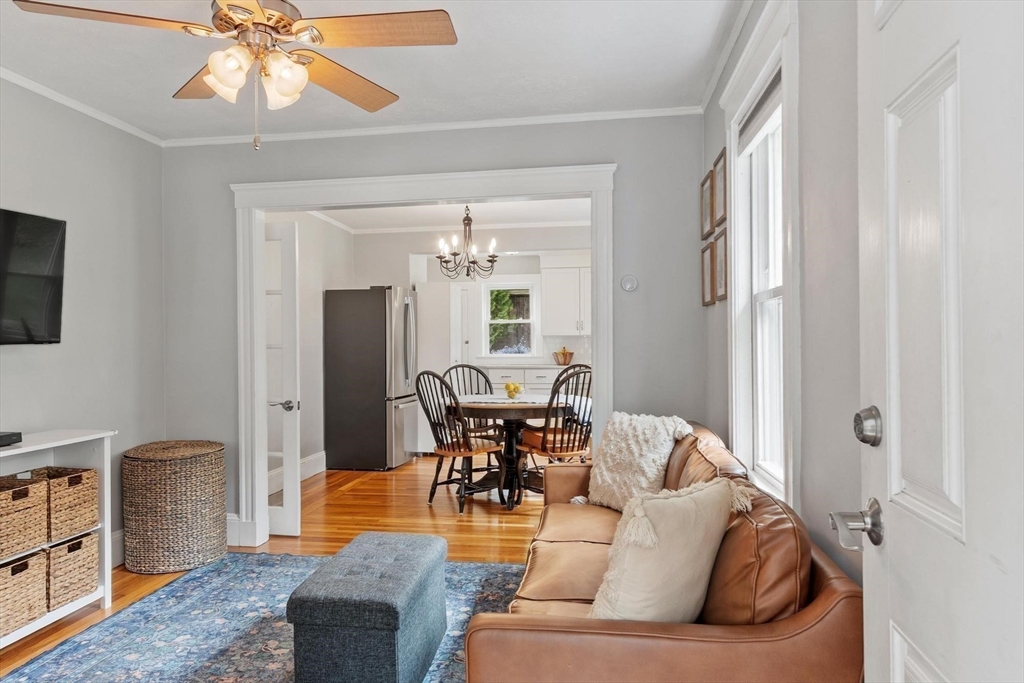 4 Western Ave Wakefield, MA 01880