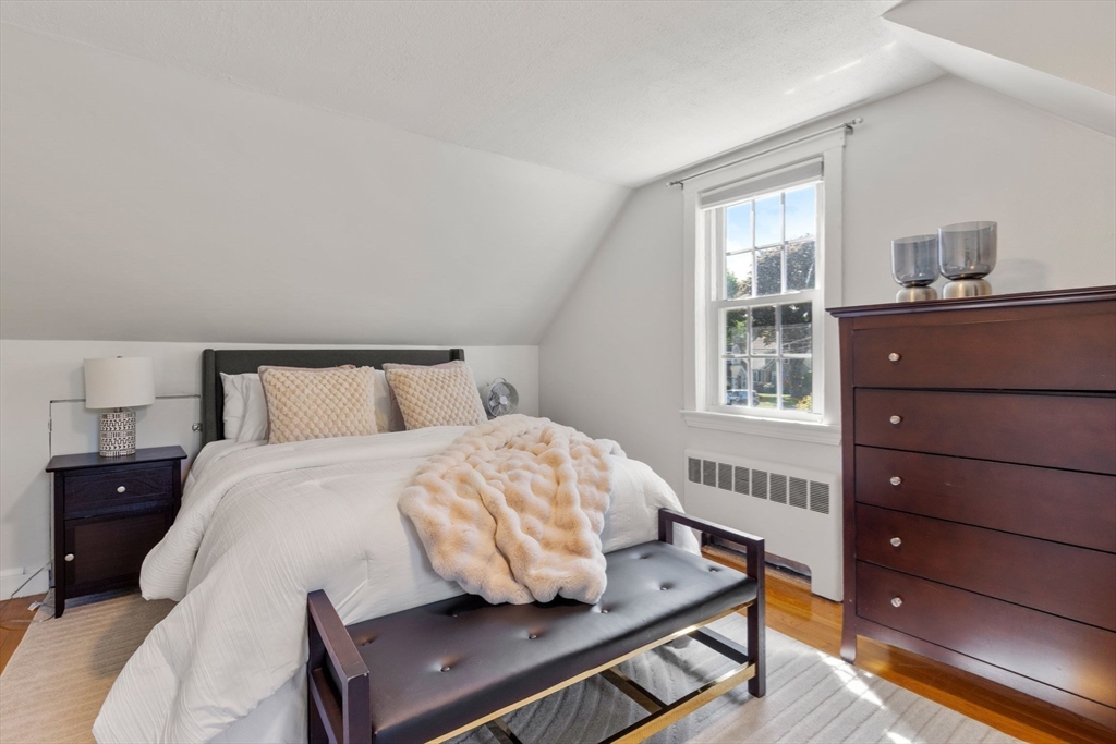 64 Paon Blvd Wakefield, MA 01880