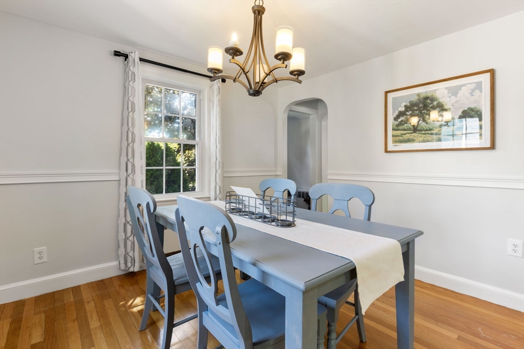 64 Paon Blvd Wakefield, MA 01880
