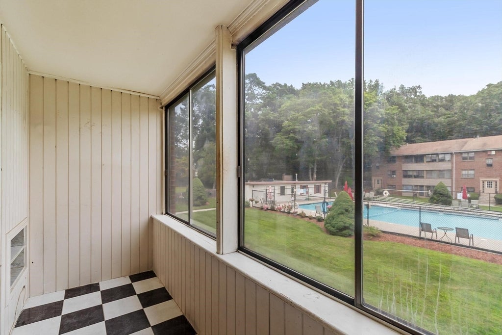 68 Preston St #2C Wakefield, MA 01880