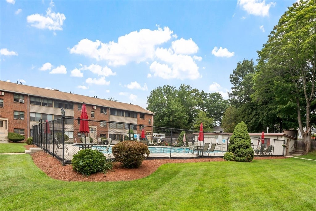 68 Preston St #2C Wakefield, MA 01880