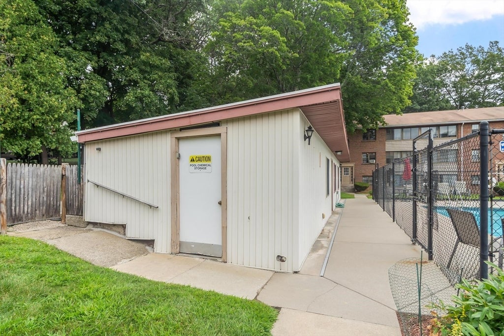 68 Preston St #2C Wakefield, MA 01880