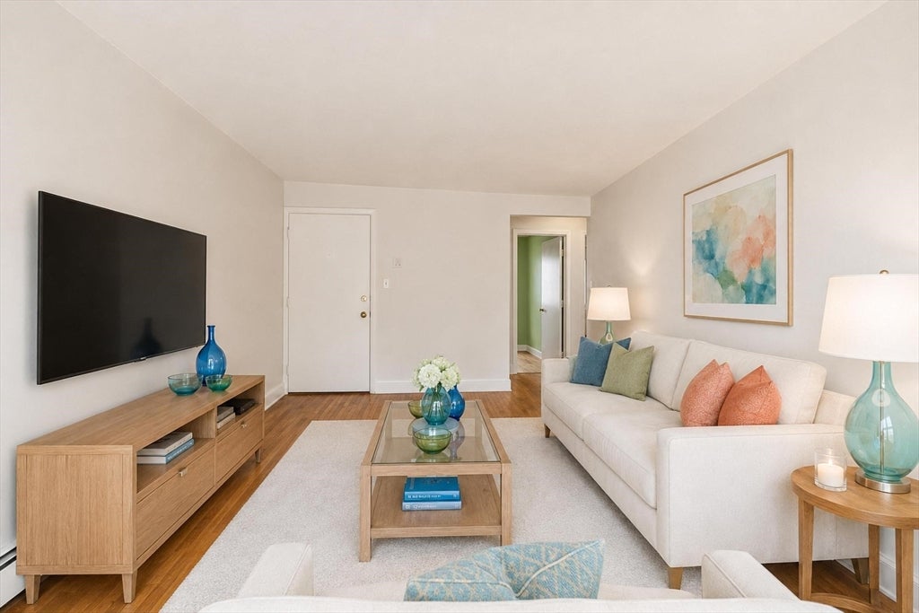 68 Preston St #2C Wakefield, MA 01880