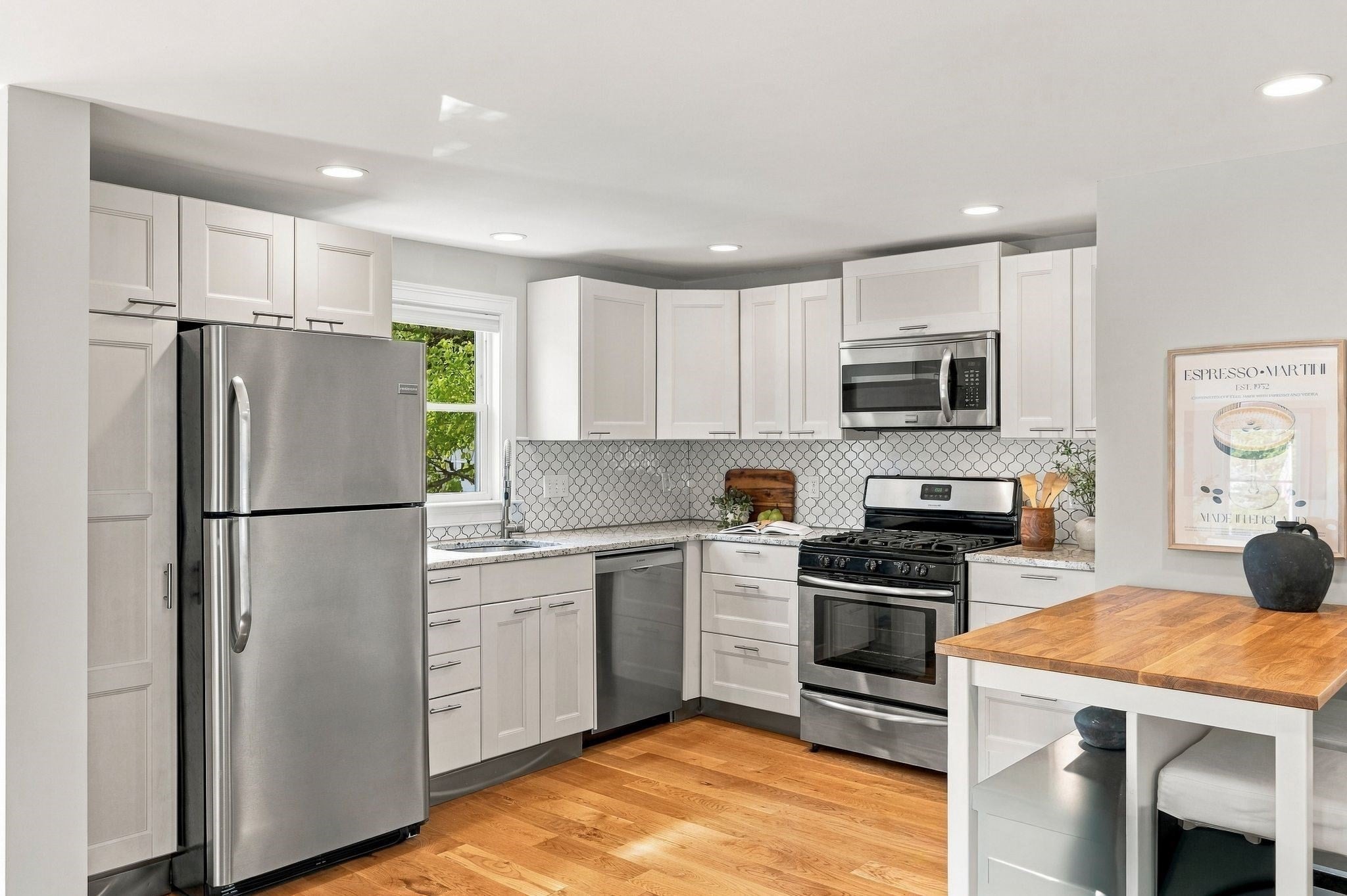 176 Nahant St Wakefield, MA 01880