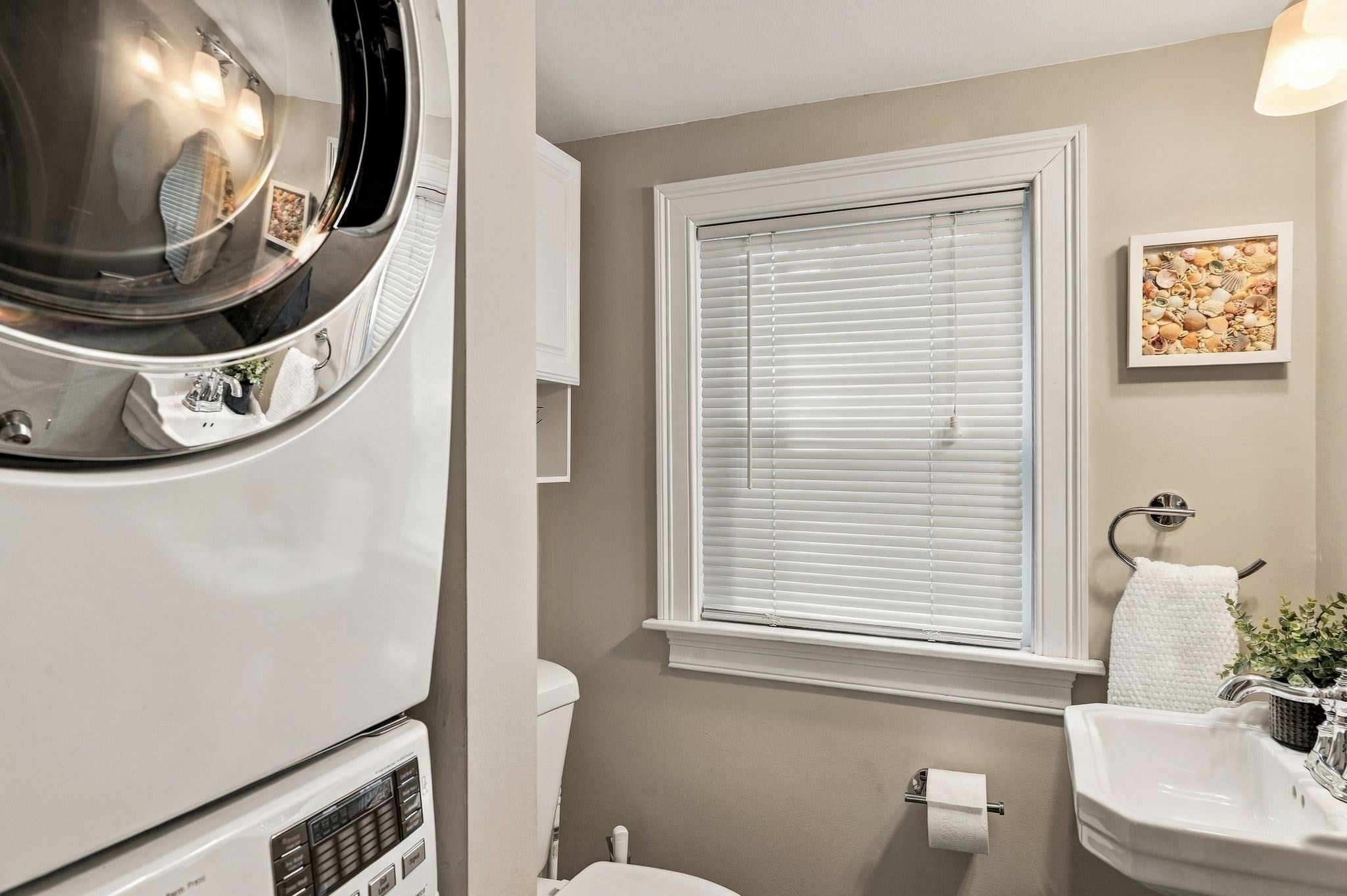176 Nahant St Wakefield, MA 01880