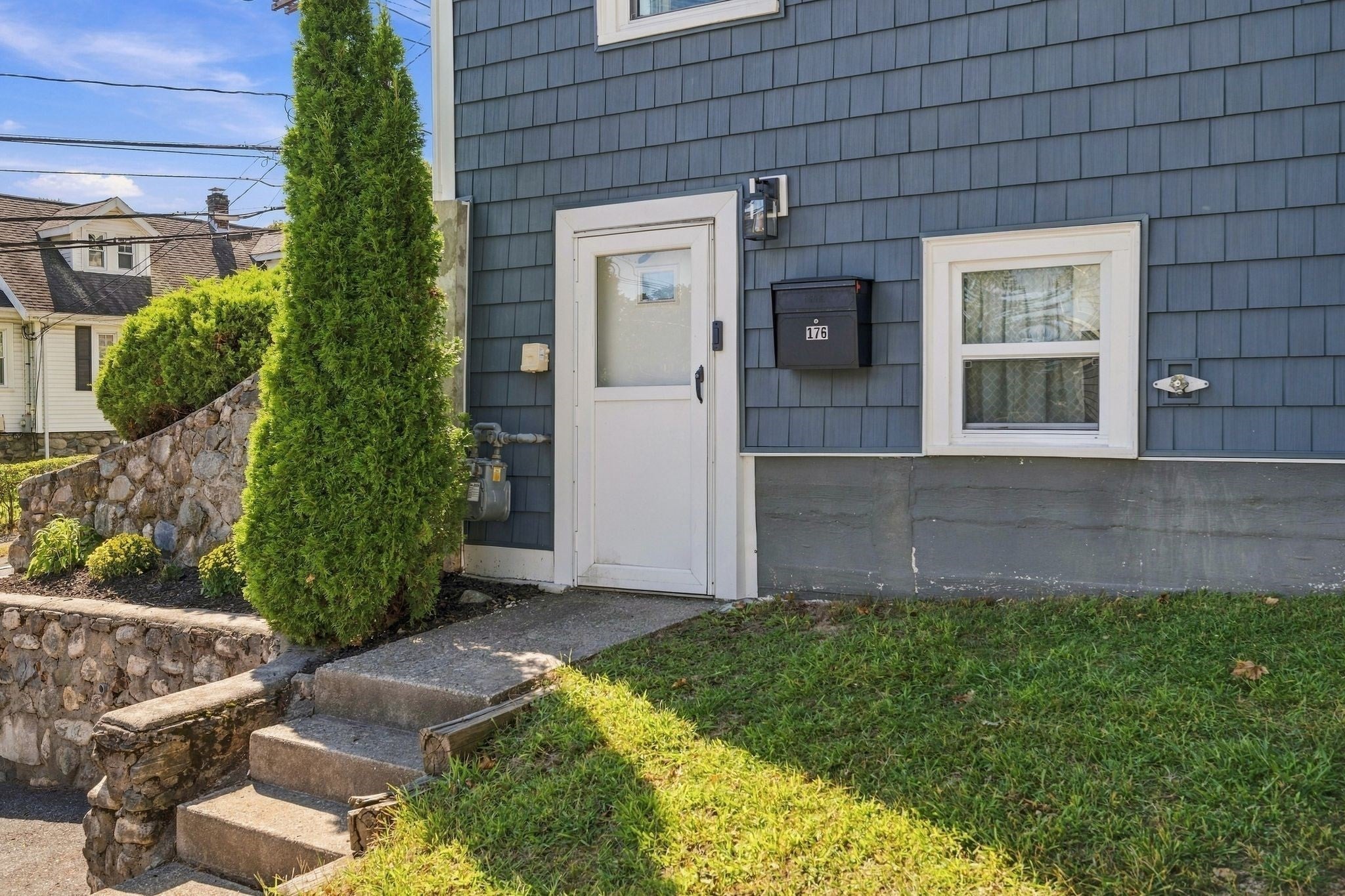176 Nahant St Wakefield, MA 01880