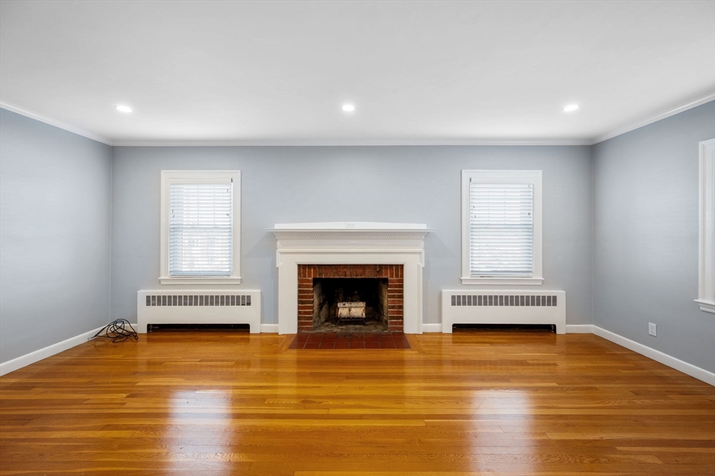 438 Central Ave #2 Milton, MA 02186