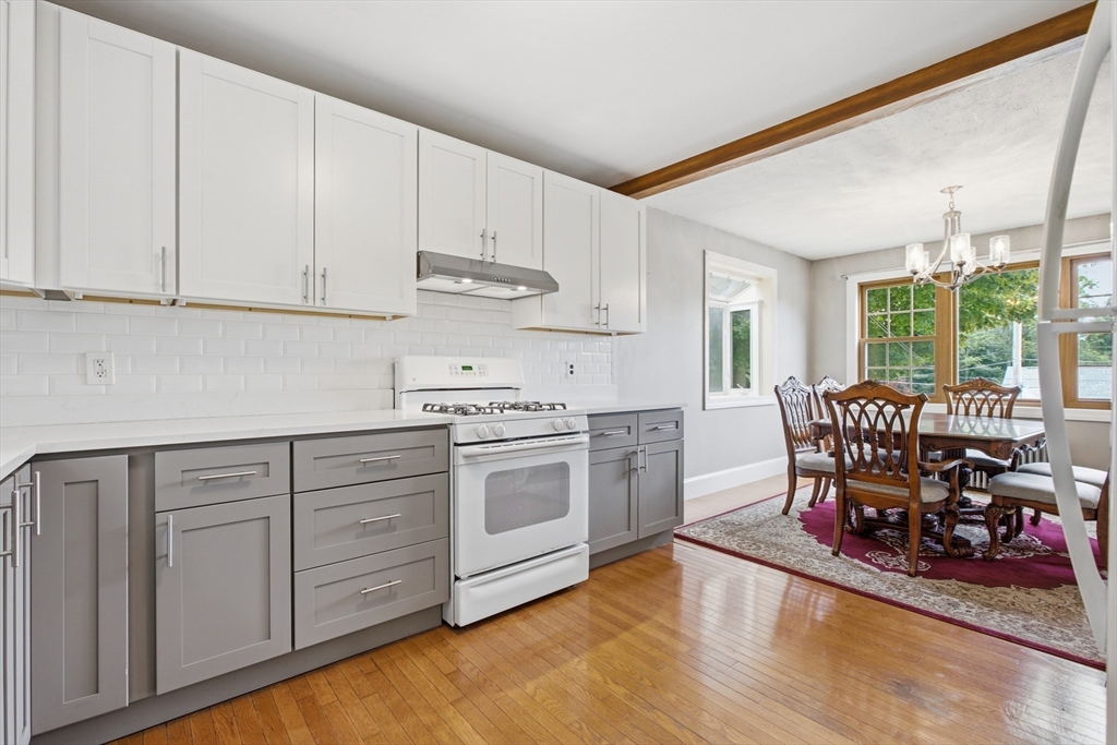 3 Myrtle Ter Wakefield, MA 01880