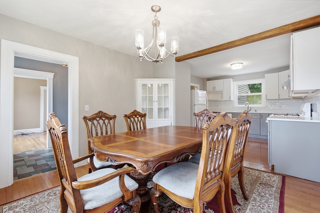 3 Myrtle Ter Wakefield, MA 01880