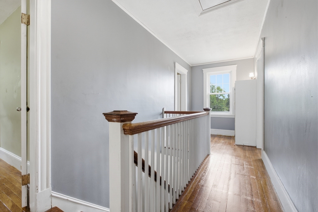 3 Myrtle Ter Wakefield, MA 01880