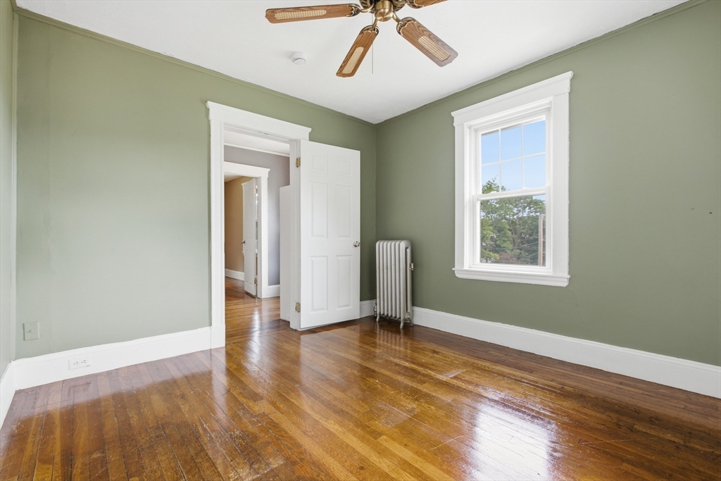 3 Myrtle Ter Wakefield, MA 01880