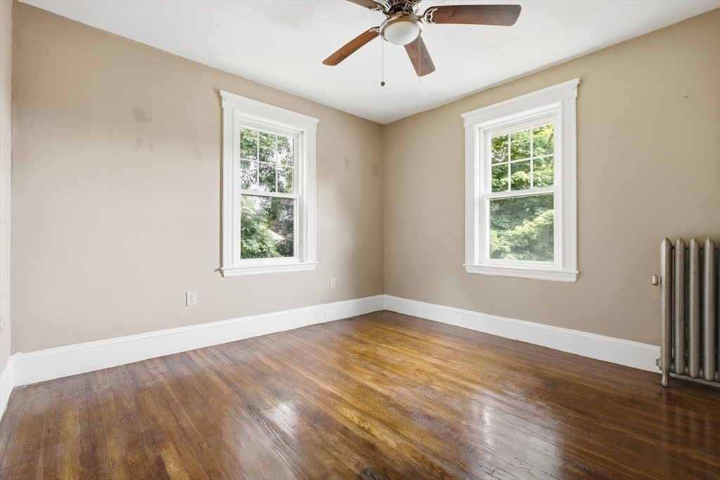 3 Myrtle Ter Wakefield, MA 01880