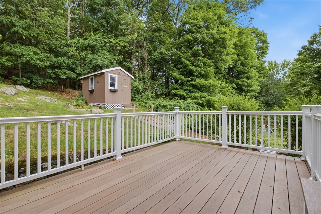 3 Myrtle Ter Wakefield, MA 01880