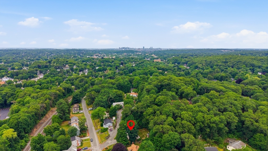 3 Myrtle Ter Wakefield, MA 01880