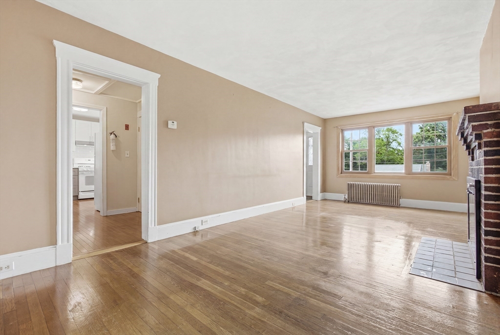 3 Myrtle Ter Wakefield, MA 01880