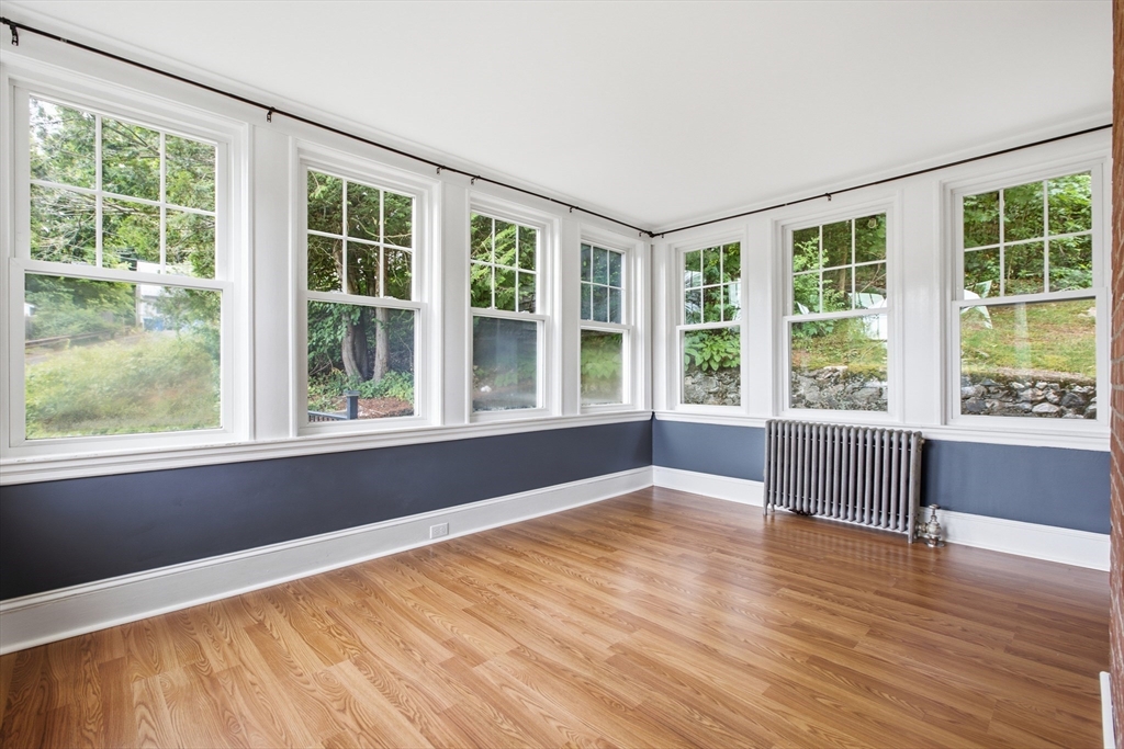 3 Myrtle Ter Wakefield, MA 01880