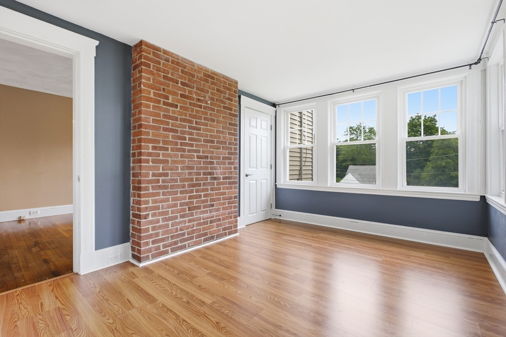 3 Myrtle Ter Wakefield, MA 01880
