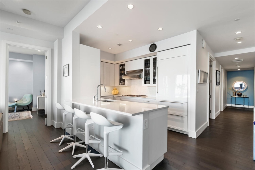 22 Liberty Dr #6F Boston, MA 02210