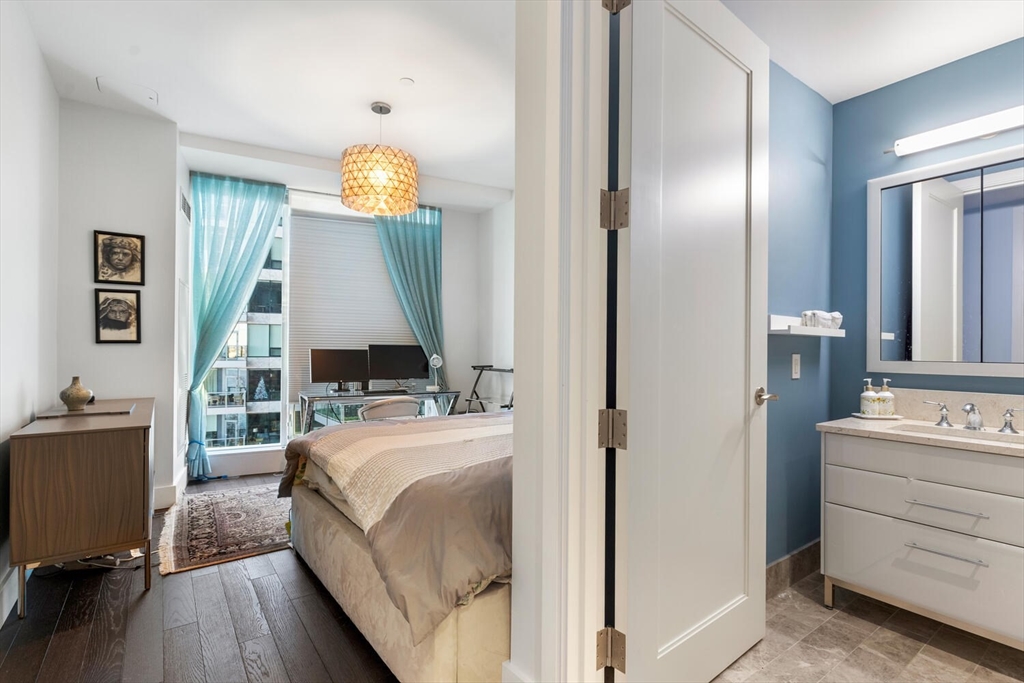 22 Liberty Dr #6F Boston, MA 02210