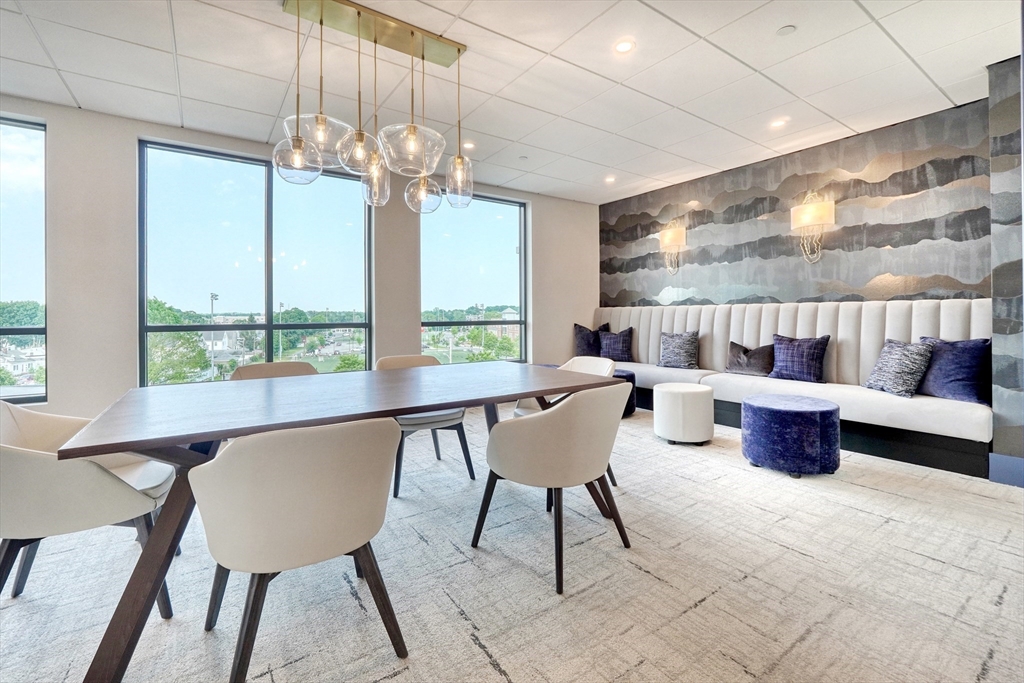 62 Foundry St #414 Wakefield, MA 01880