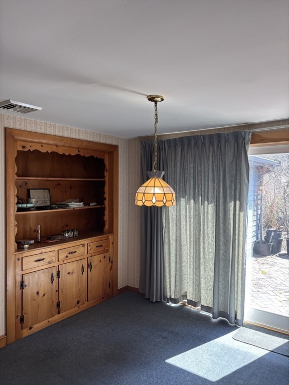 2 Savin Rd Wakefield, MA 01880