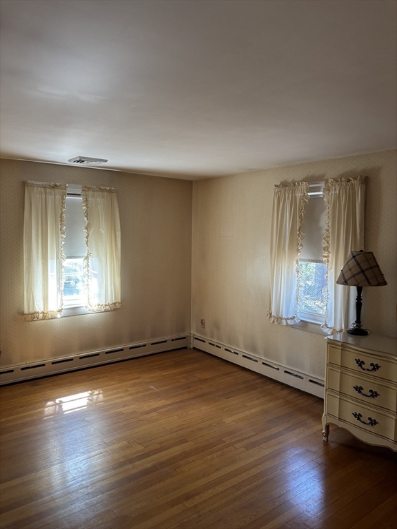 2 Savin Rd Wakefield, MA 01880