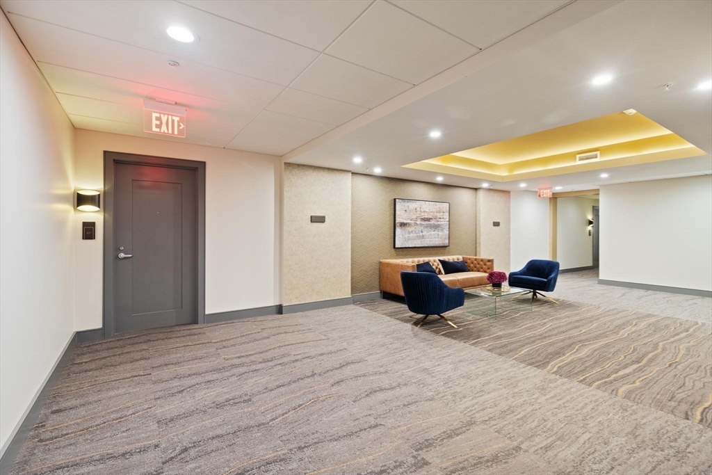 175 North Ave #407 Wakefield, MA 01880